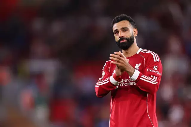 Anfield'da hüzünlü gece: Muhammed Salah hüngür hüngür ağladı