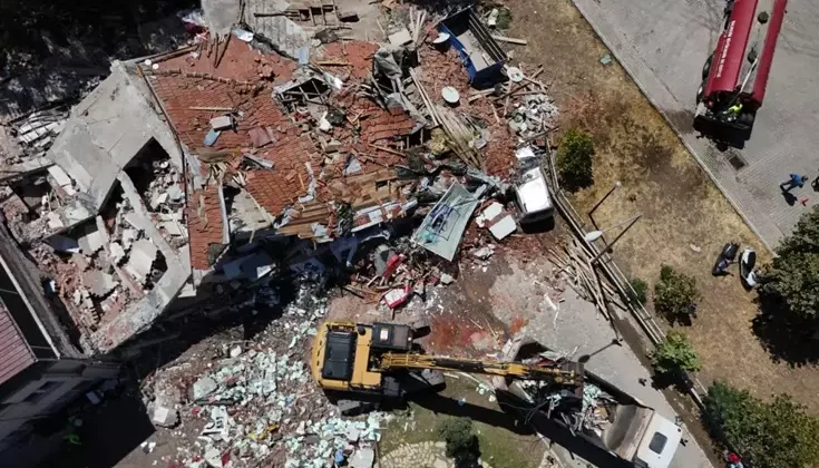 Balıkesir Sındırgı beşik gibi sallanıyor