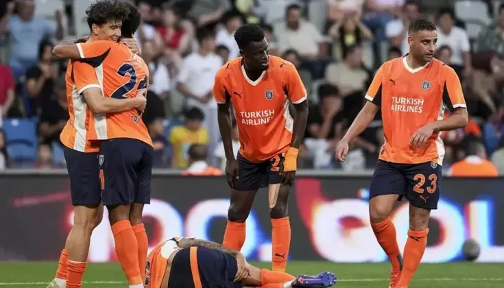 Başakşehir, UEFA Konferans Ligi’nde play-off turuna yükseldi