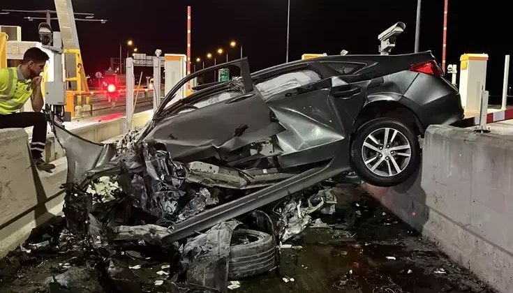 Kuzey Marmara Otoyolu’nda gişelerde feci kaza: Üst düzey yönetici hayatını kaybetti