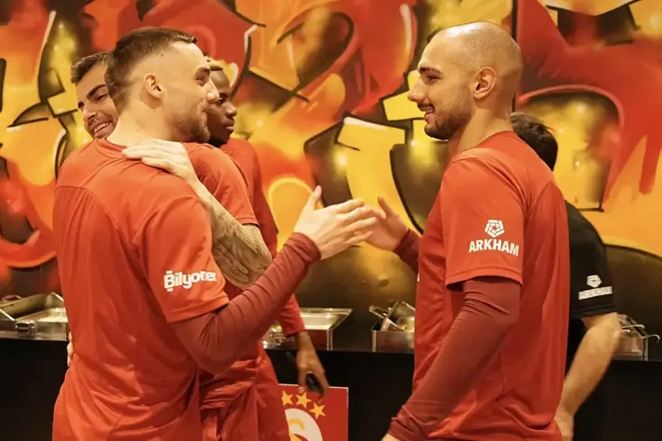 galatasaray da beklenmedik ayrilik 18912052 3420 amp