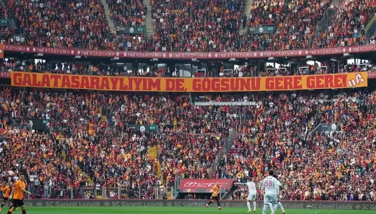 Galatasaray’da bir ayrılık daha! Yıldız futbolcunun yeni takımı belli gibi