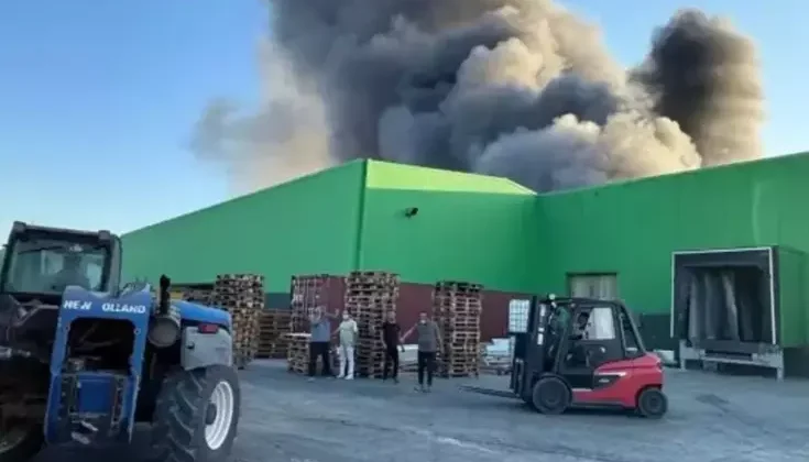 İki kişinin hayatını kaybettiği fabrika yangınında tutuklama