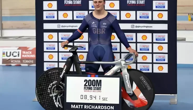 Konya’da pist bisikleti dünya rekoru kırıldı