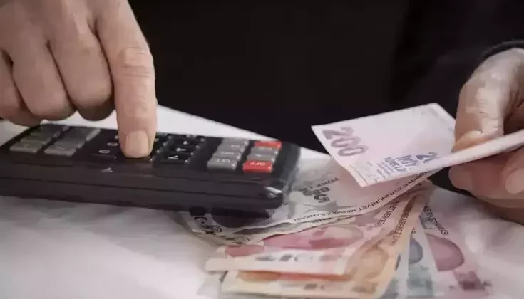 Milyonları ilgilendiriyor: İşte emekliler için masadaki 2 zam senaryosu