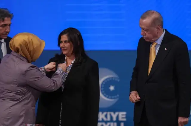 Özlem Çerçioğlu'nun müstakbel gelini ünlü oyuncu Miray Daner çıktı