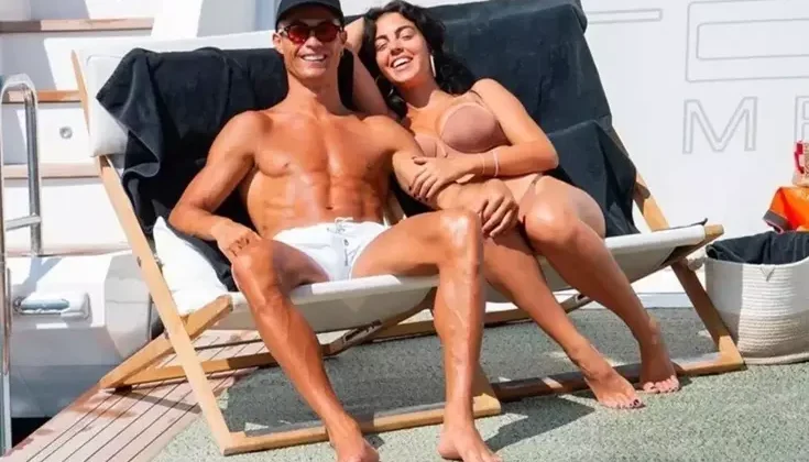 Yok artık daha neler! Ronaldo’dan çocuklarının annesine servet değerinde hediye