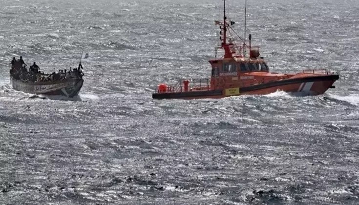 Yemen açıklarında göçmen teknesi battı: En az 54 ölü